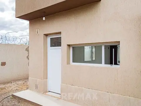 Depto Tipo Casa en Venta 8 años