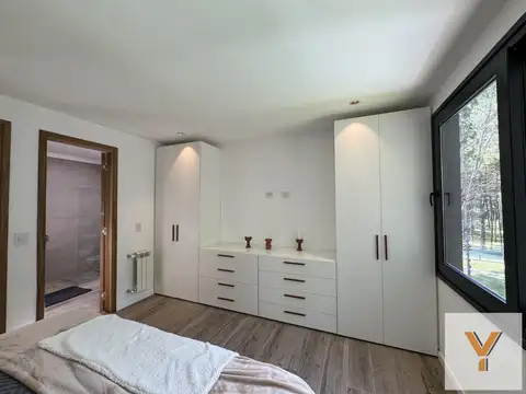 Casa 5 ambientes con 3 baños