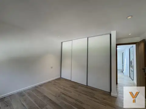Casa en Venta - 4 dormitorios 3 baños - Costa Esmeralda