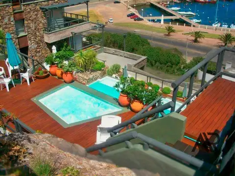 Venta de Apartamento 2 Dormitorios 2 baños cochera en Puerto de Piriápolis