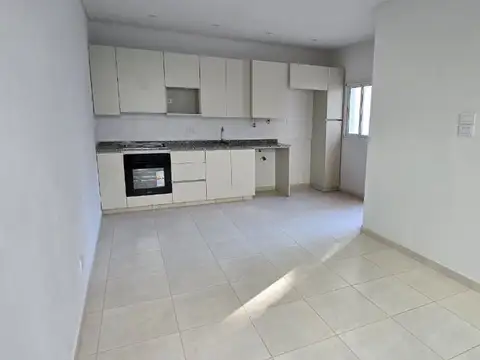 Departamento 4 ambientes con 1 baño