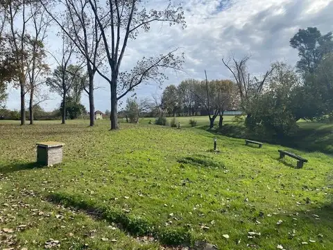 Terreno en Venta en Los Quinchos Country Club, USD 45.000