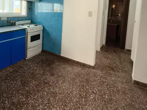 Depto Tipo Casa en Alquiler en Munro-Oeste, $ 650.000