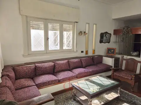 Casa en Venta en Adrogue, USD 260.000