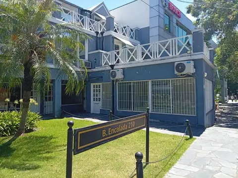 INVERSIÓN Locales/Oficina 70m² con RENTA  -  San Isidro 