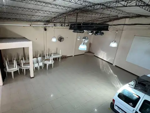 Venta en Block en Moreno  Galpón + SUM + Casa