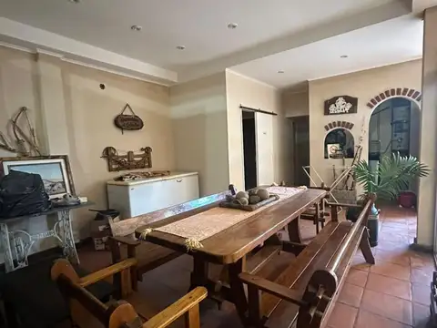 Venta en Block en Moreno  Galpón + SUM + Casa