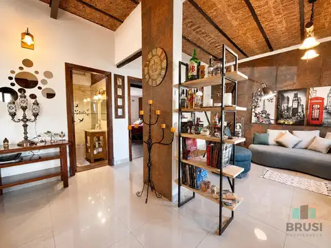 Casa en Venta en Temperley, USD 159.000