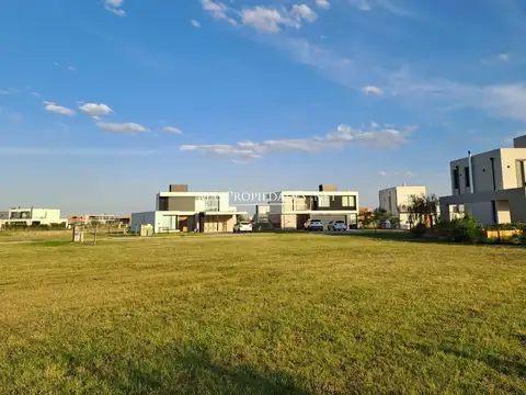 Venta Terreno / Lote a la laguna Santa Clara Al Sur Canning
