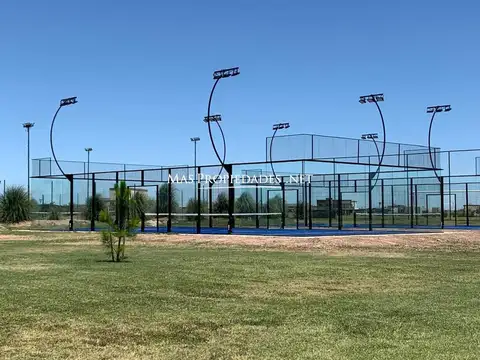 Terreno en Venta 20  mts Fondo
