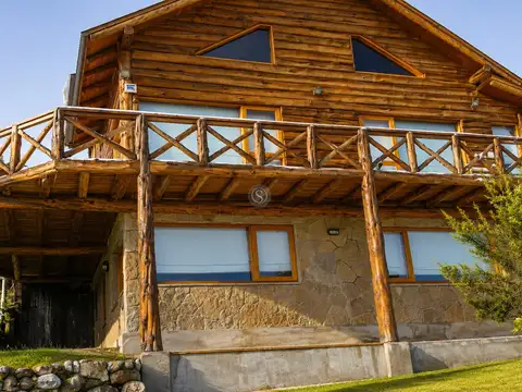 Casa en Venta en San Martin de los Andes, Lácar