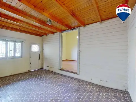 CASA 4 AMBIENTES EN VENTA EN VALENTIN ALSINA