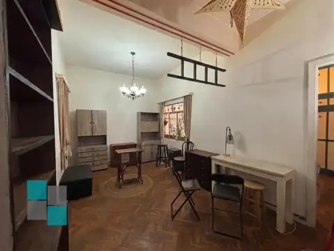Avenida Belgrano 1800, Piso 2
