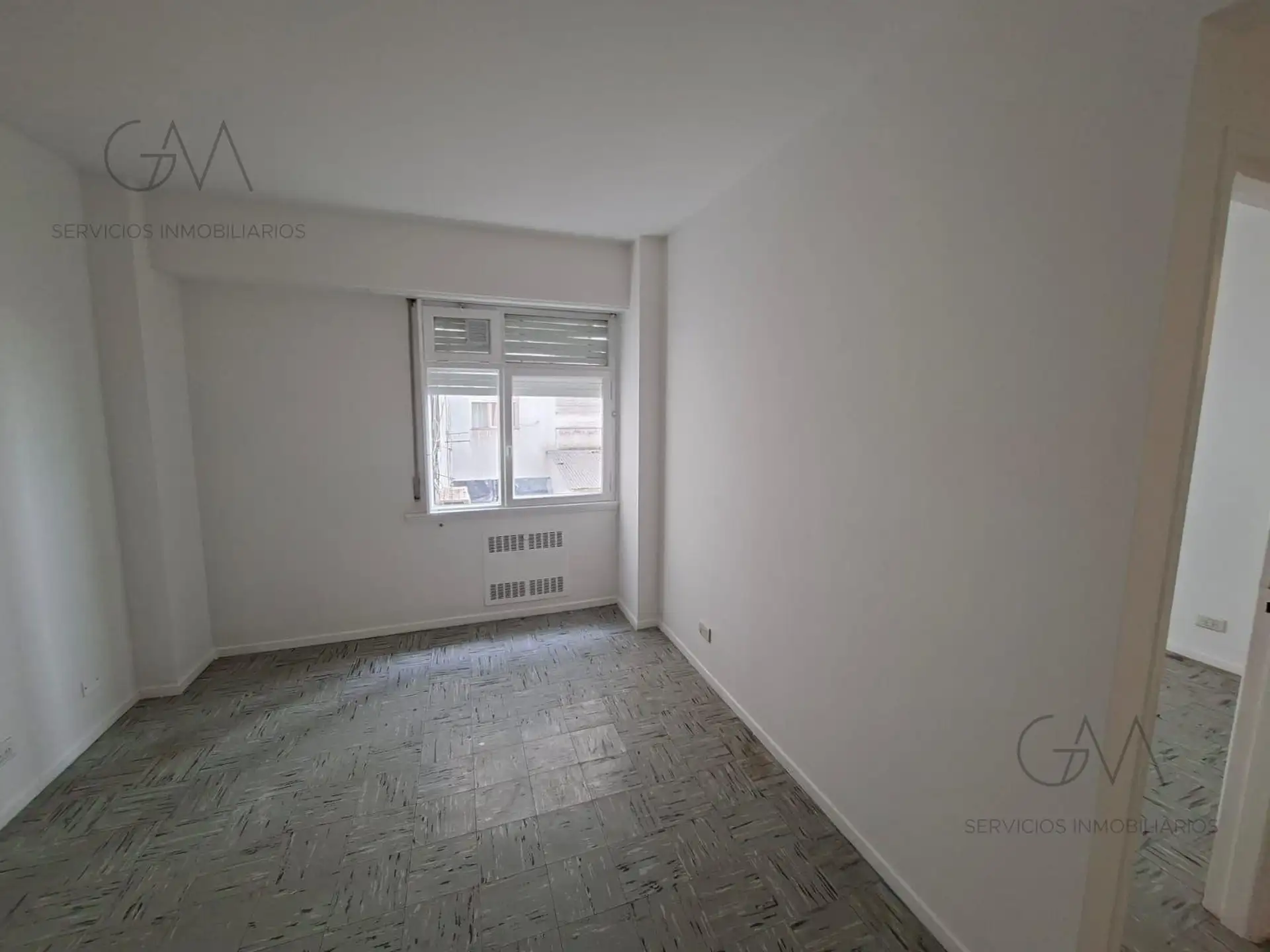 Depto 2 amb, 34m² en pleno centro — San Martín y Córdoba