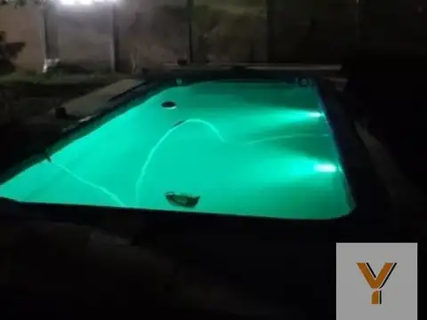 Casa 4 ambientes con 3 baños