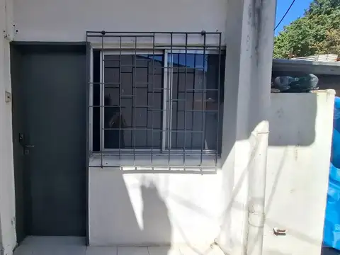 Casa en Venta en Don Torcuato, USD 140.000
