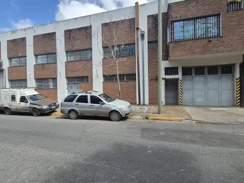 Blanco Encalada  32