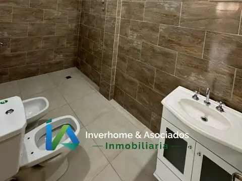 Local en Venta Via Pública