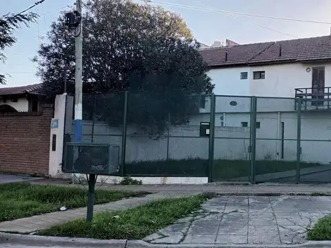 Casa en Venta en Barrio Jardin, La Plata
