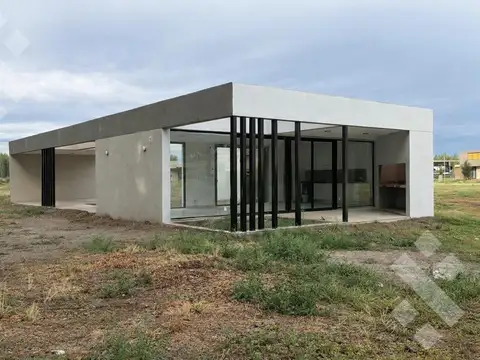 VENTA CASA 3 DORMITORIOS - B° PRIVADO VILLA DEL RIO NAUTICO, GENERAL ROCA