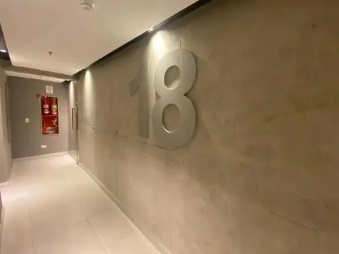 Oficina en Venta en Olivos, USD 480.000