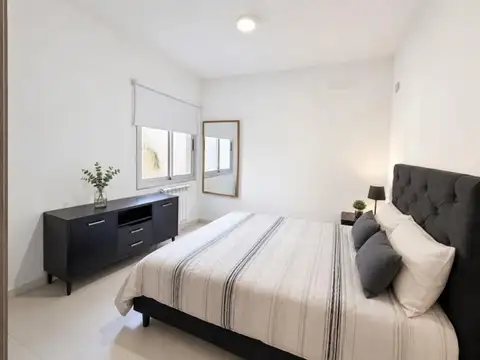 Depto Tipo Casa en Venta con 2 cocheras