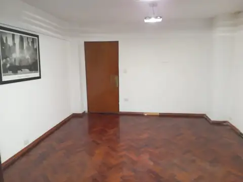 Oficina en Venta al Norte