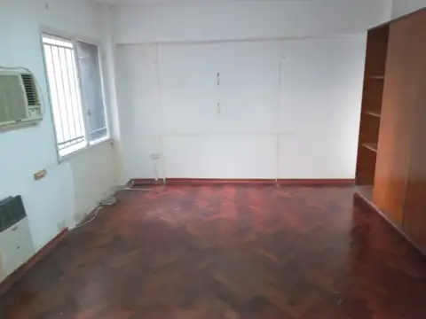 Córdoba 1300, Piso 2