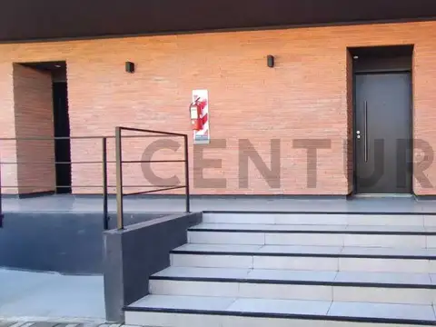 Roberto Caamaño 1100 100, Piso 0