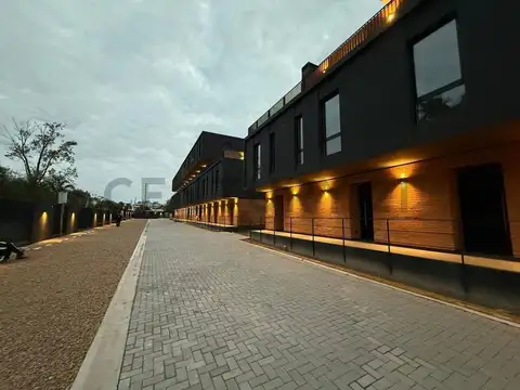 UP PILAR DUPLEX 3 AMB C/COCHERA A ESTRENAR-LAGOON