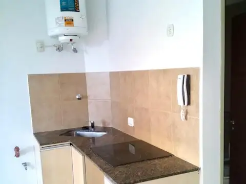 Muñoz 921