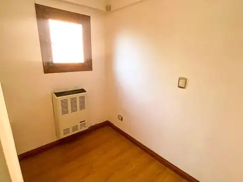 Chalet de 4 ambientes en Barrio Constitucion