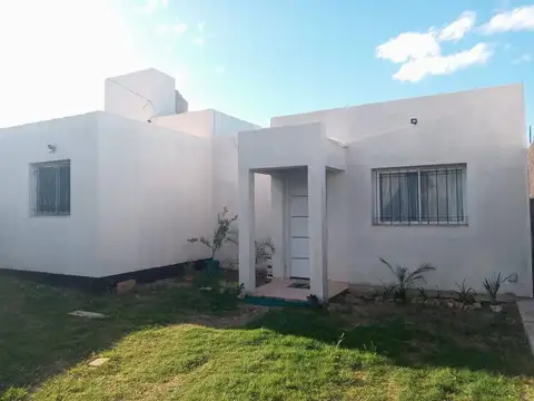 CASA 2 DORMITORIOS EN LA SIERRAS DE CORDOBA 