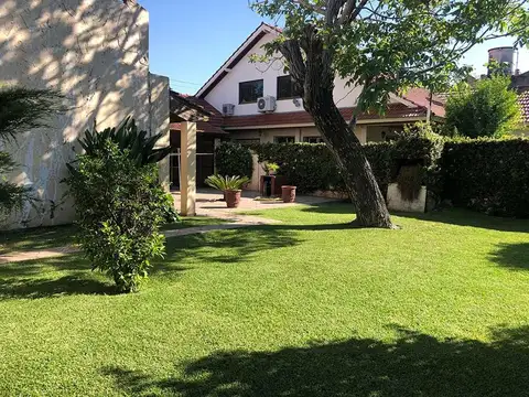 Casa en Venta en Monte Grande, USD 220.000