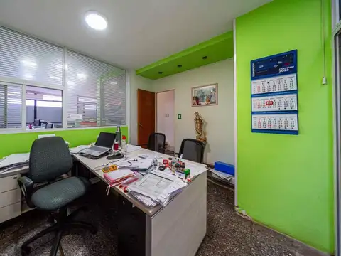 Oficina Monoambiente con 2 baños