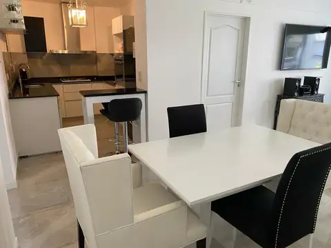 Rodríguez Peña al 700