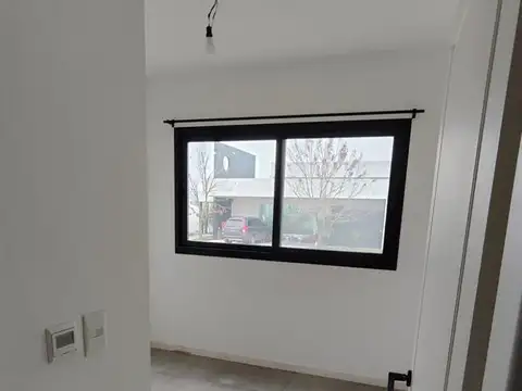 Casa en Venta Barrio Santa Isabel - Ingeniero Maschwitz	 al 1500