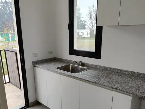 Casa en Alquiler de 3 dormitorios