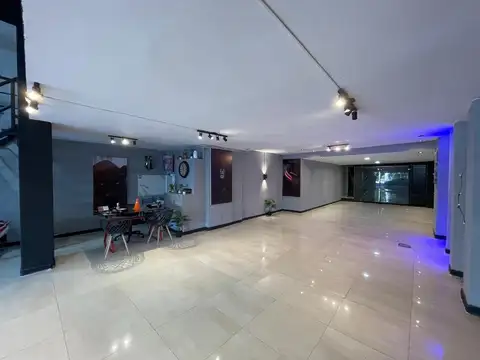 Local en Venta en Villa Luro, USD 250.000