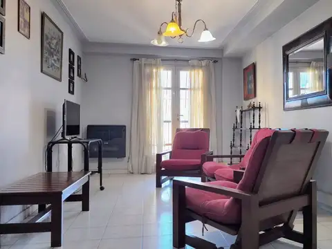 Departamento 4 ambientes con 3 baños