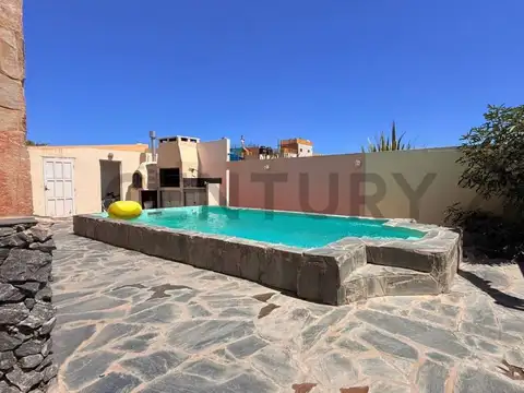VENTA PROPIEDAD EN BLOCK CON PILETA, CAMET NORTE