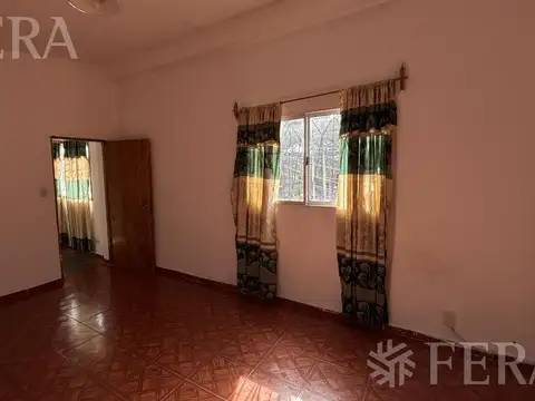Depto Tipo Casa 4 ambientes con 1 baño