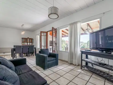 Casa en Venta en Santa Catalina, USD 100.000