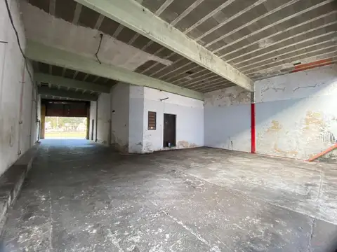 VENTA EN BLOCK GALPÓN + LOCAL + DEPARTAMENTO