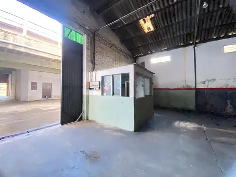 VENTA EN BLOCK GALPÓN + LOCAL + DEPARTAMENTO