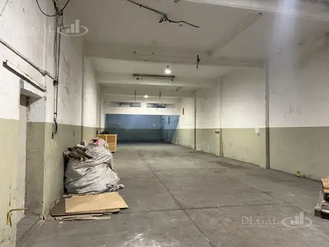 Galpon en Alquiler en Parque Chas, $ 7.500.000