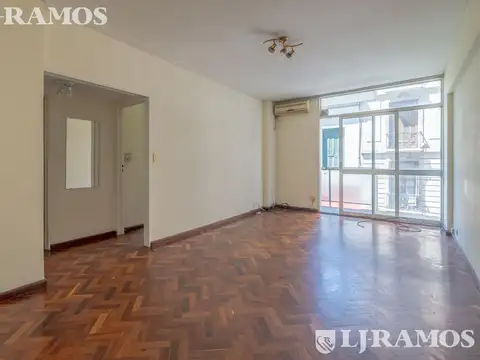 Venta Departamento 3 Ambientes en Recoleta – Luminoso, con Balcón y Excelente Ubicación
