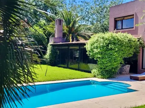Casa con pileta en alquiler temporal NOVIEMBRE Y DICIEMBRE en Santa Clara Villanueva