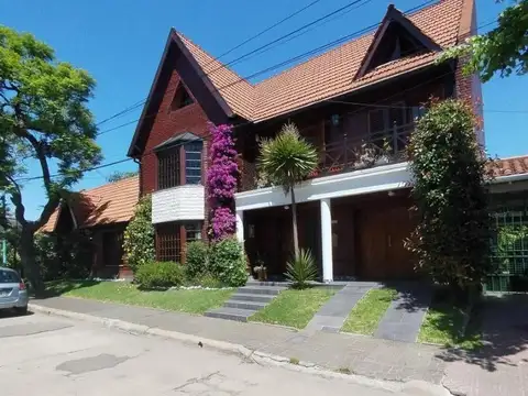 Alfredo Guttero 3600, Piso pb