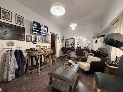 Casa en Alquiler con 1 cochera